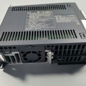 MITSUBISHI ELECTRIC AC SERVO AMPLIFIER MELSERVO Z53P26011 MR-J4-70B